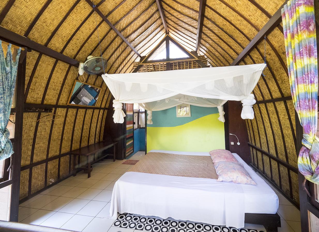 Woodstock Gili - Garden And Bungalows Hotel Gili Trawangan Exterior photo