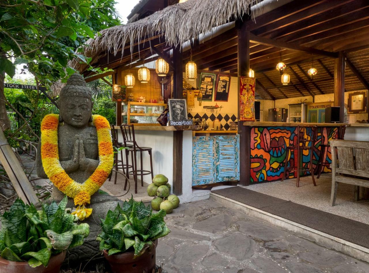 Woodstock Gili - Garden And Bungalows Hotel Gili Trawangan Exterior photo